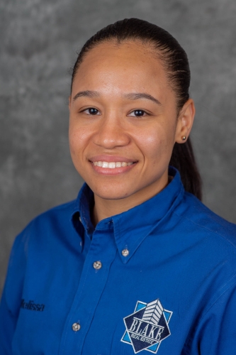 Melissa Reyes, Porter